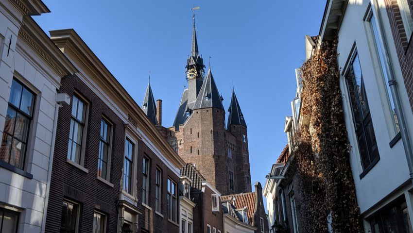 Zwolse Sassenpoort © foto Shutterstock