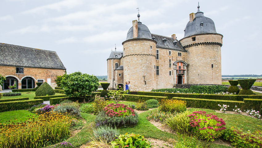 wandelvakantie wbt d.erroyaux kasteel van lavaux sainte anne