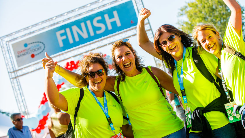 wandelnieuws zwaaiendedames prdtdw 7