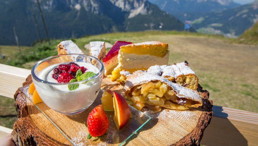 wandelnieuws aptvaldifassa 028 federico modica taart