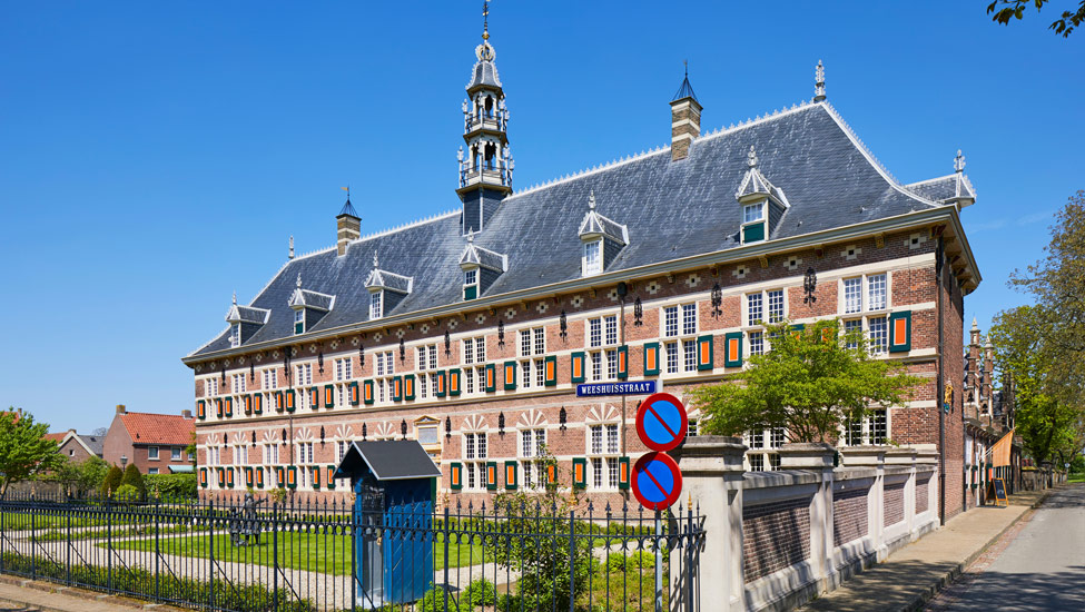 wandelnieuws koninklijkweeshuis buren shutterstock