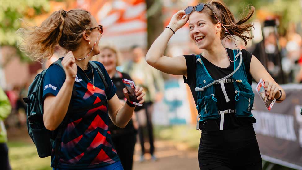 wandelnieuws haarlem city walk twee meiden