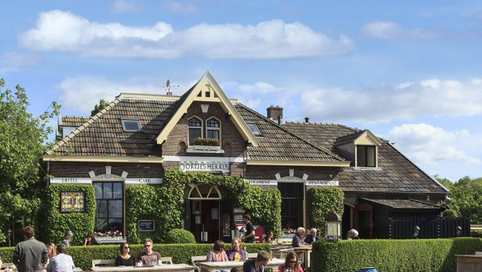 oortjeshekken overnachten