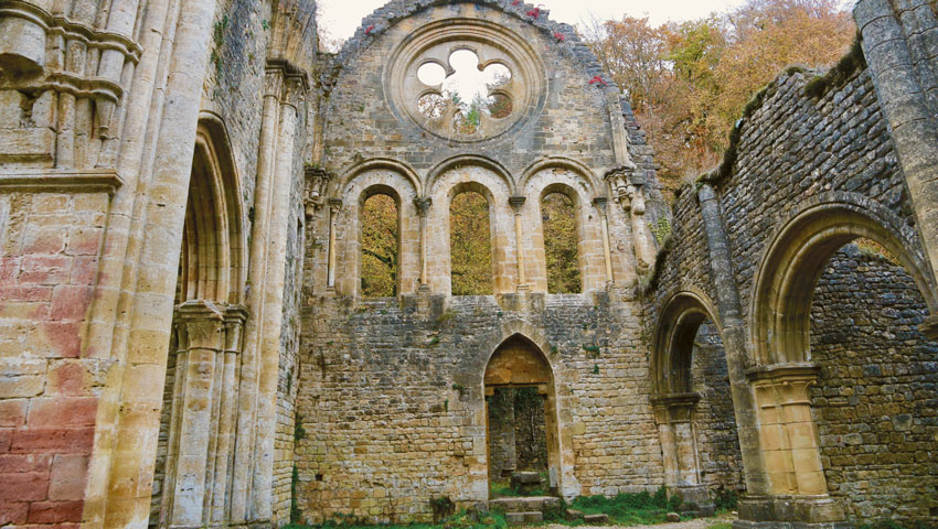 belgie ruine orval