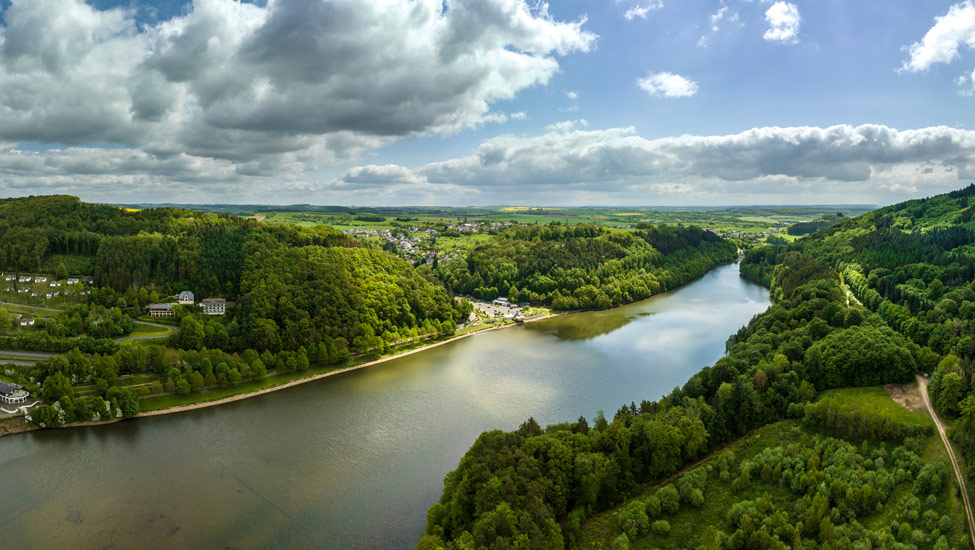 wandelvakantie eifel stausee prümtalroute stausee bitburg biersdorf foto eifel tourismus gmbh dominik ketz