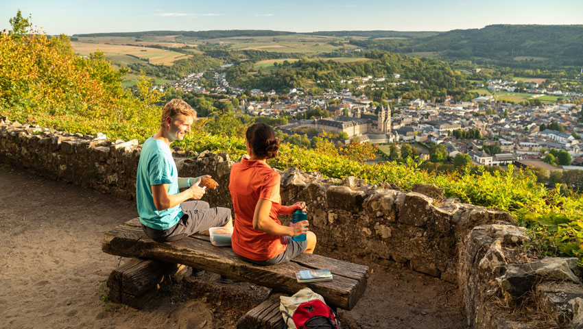 wandelniuews naturpark deluxe liboriuskapelle echternach eifel tourismus gmbh dominik ketz