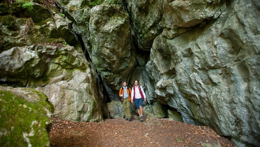 wandelvakantie westerwald wandern 2010 111 erdbachhöhlen