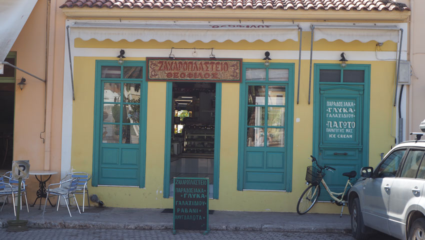 griekenland galaxidi gebakjeswinkel